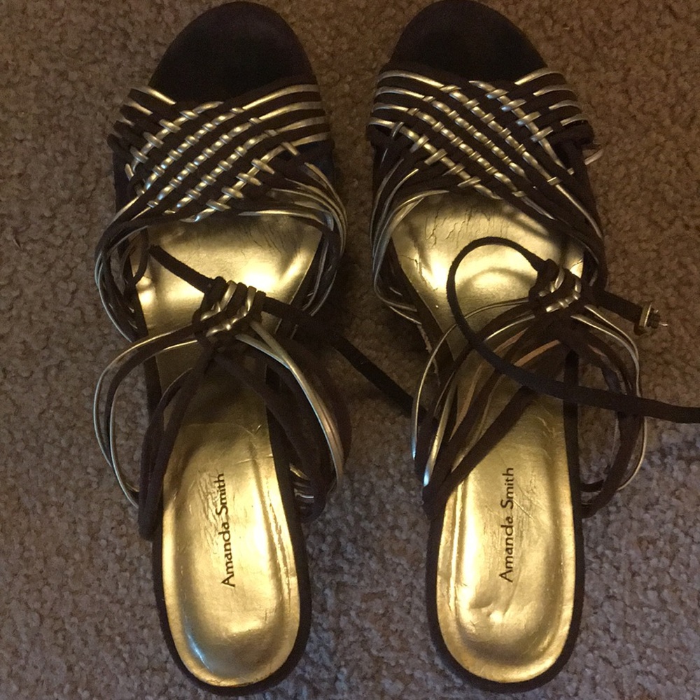 Amanda Smith Wedges
